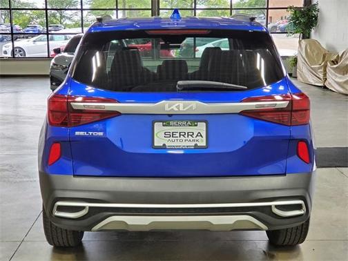 2022 Kia Seltos EX