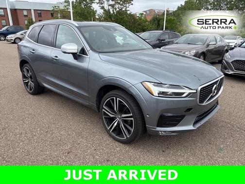 2019 Volvo XC60 T5 R-Design