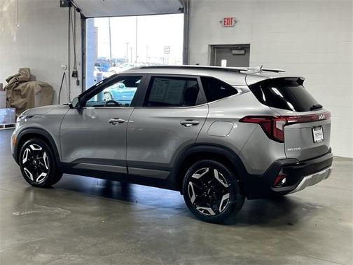 2024 Kia Seltos SX