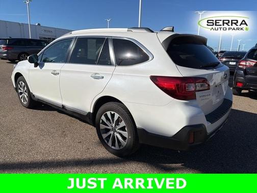 2019 Subaru Outback 2.5i Touring