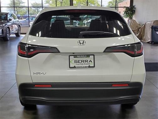 2026 Honda HR-V LX