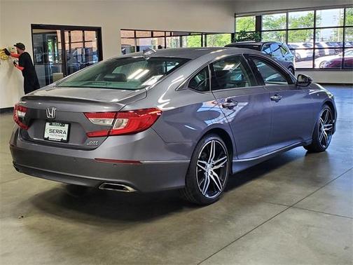 2022 Honda Accord Touring 2.0T