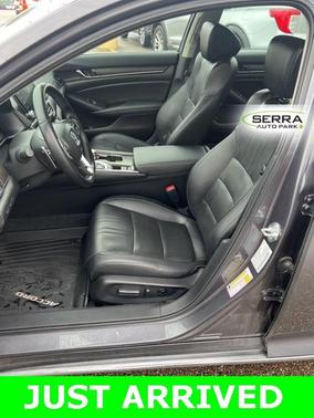 2022 Honda Accord Touring 2.0T