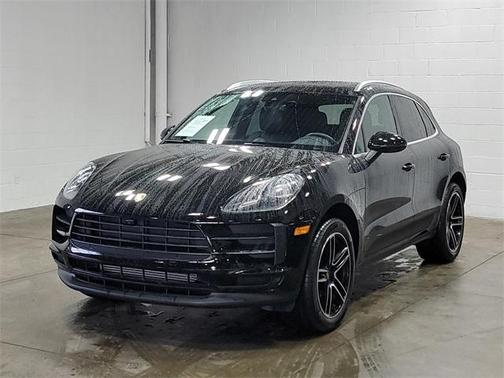 2021 Porsche Macan Base