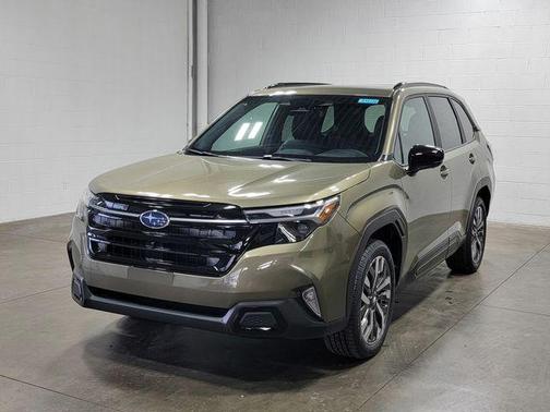 AUTUMNGREENMETALLI 2026 Subaru Forester Touring