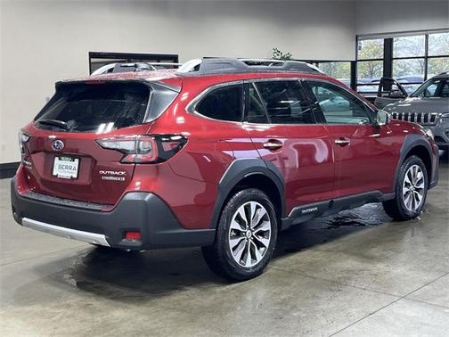 2025 Subaru Outback Touring XT