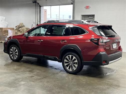 2025 Subaru Outback Touring XT