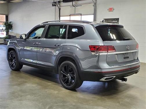 2023 Volkswagen Atlas 2.0T SE