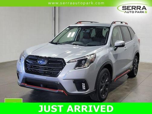 Ice Silver Metallic 2022 Subaru Forester Sport