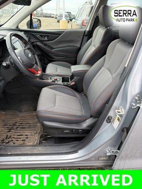 Ice Silver Metallic 2022 Subaru Forester Sport