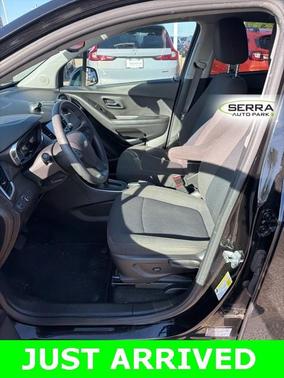 2022 Chevrolet Trax LS