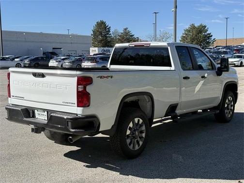 2026 Chevrolet Silverado 2500 Custom