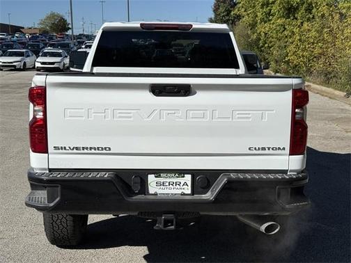 2026 Chevrolet Silverado 2500 Custom