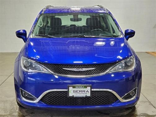 2018 Chrysler Pacifica Touring-L