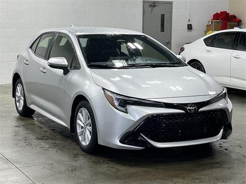 2024 Toyota Corolla Hatchback SE