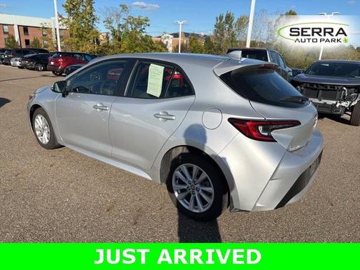 2024 Toyota Corolla Hatchback SE