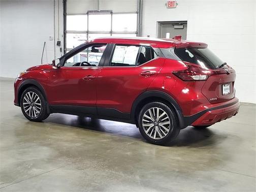 2021 Nissan Kicks SV