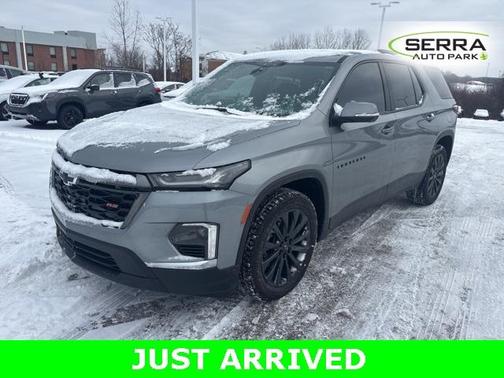 2023 Chevrolet Traverse RS