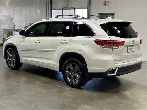 2018 Toyota Highlander Limited Platinum