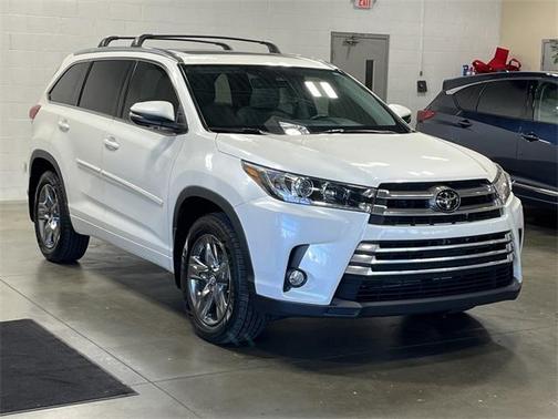 2018 Toyota Highlander Limited Platinum
