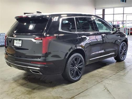 2023 Cadillac XT6 Premium Luxury AWD