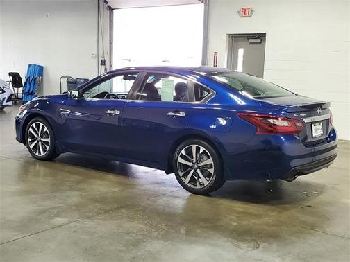 2017 Nissan Altima 2.5 SR
