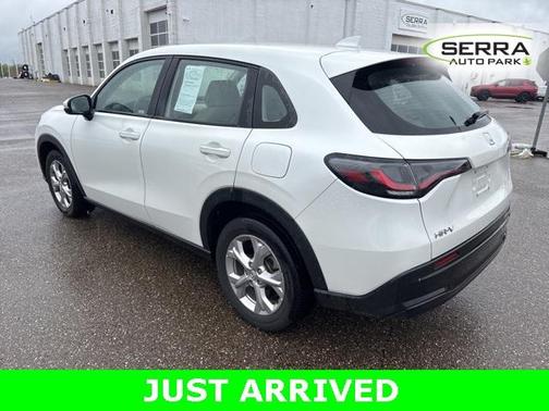 2023 Honda HR-V LX