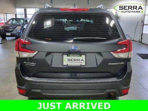 Dark Gray Metallic 2019 Subaru Forester