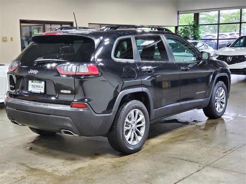 2022 Jeep Cherokee Latitude Lux