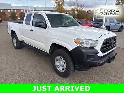 2019 Toyota Tacoma SR