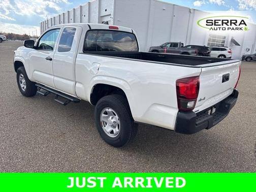 2019 Toyota Tacoma SR