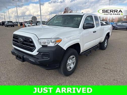 2019 Toyota Tacoma SR