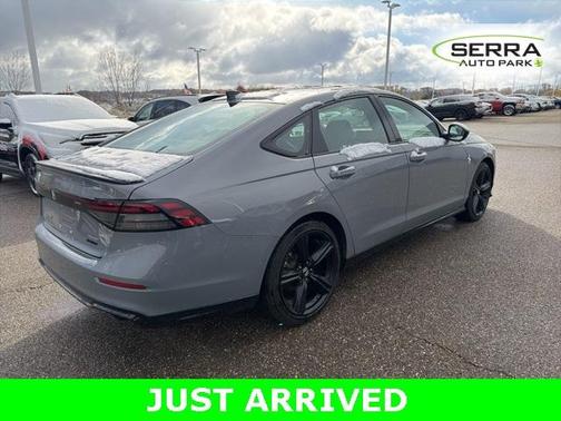 2023 Honda Accord Hybrid Sport-L