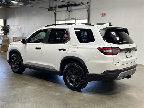 2024 Honda Pilot TrailSport