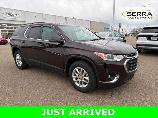 2021 Chevrolet Traverse LT Cloth