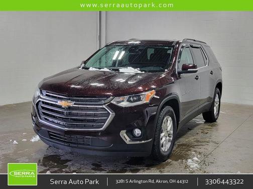 Black Cherry Metallic 2021 Chevrolet Traverse LT Cloth