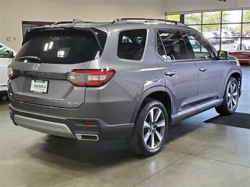 2023 Honda Pilot Elite