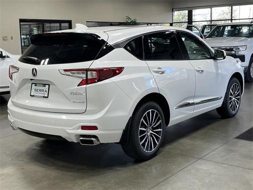 2025 Acura RDX Advance Package