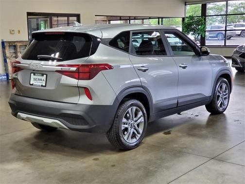 2023 Kia Seltos LX