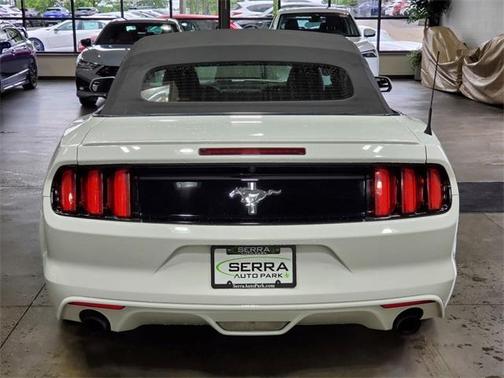 2015 Ford Mustang V6