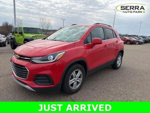 Red 2017 Chevrolet Trax LT