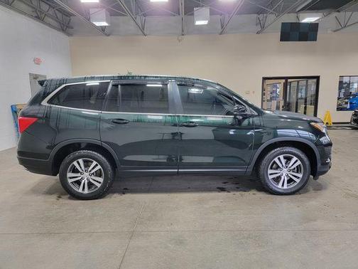Black Forest Pearl 2018 Honda Pilot EX-L