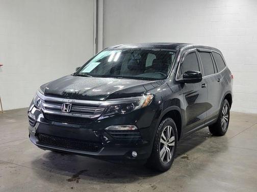 Black Forest Pearl 2018 Honda Pilot EX-L