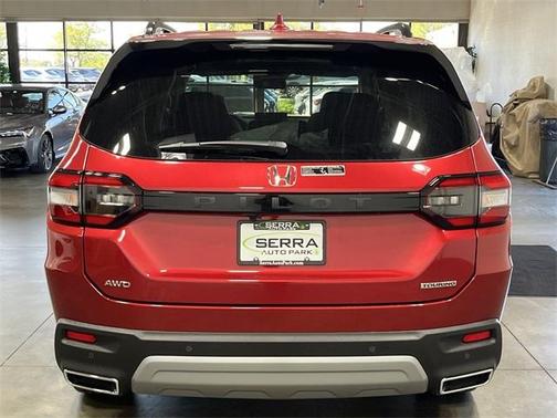 2025 Honda Pilot Touring