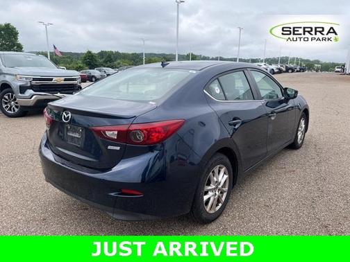 2015 Mazda Mazda3 i Touring