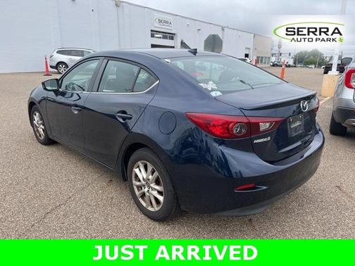 2015 Mazda Mazda3 i Touring