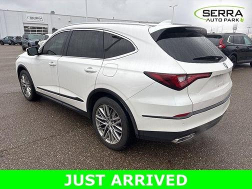 Platinum White Pearl 2023 Acura MDX Advance