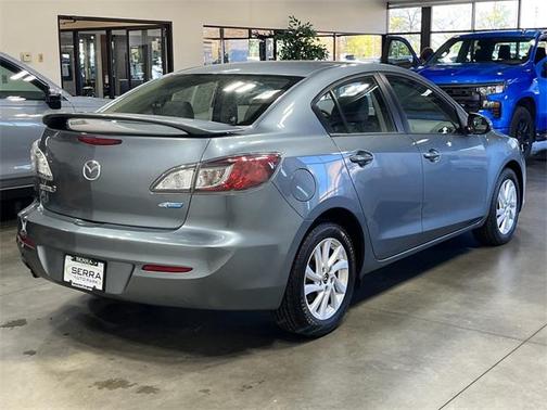 2013 Mazda Mazda3 i Grand Touring