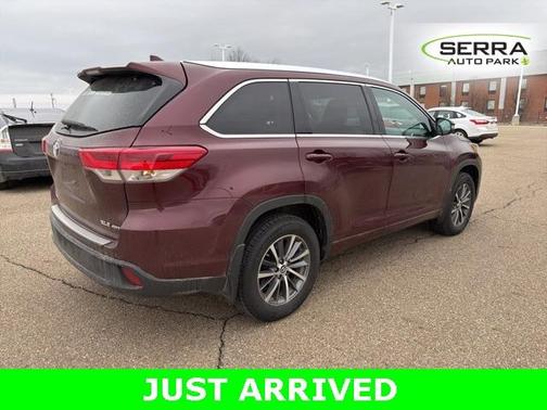 2017 Toyota Highlander 