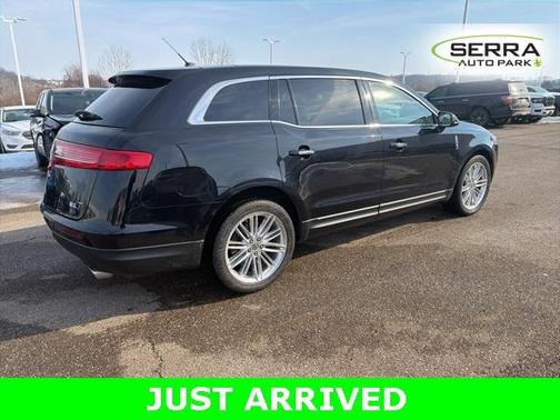 2019 Lincoln MKT Standard